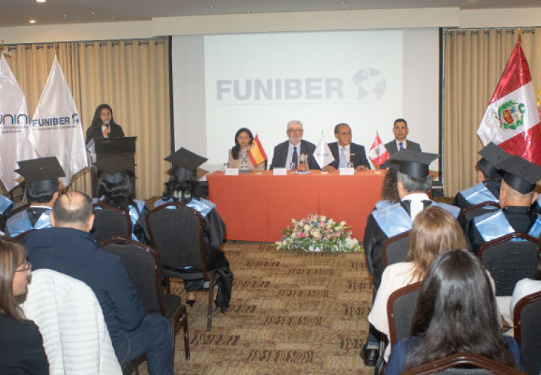 Ceremonia de entrega de títulos